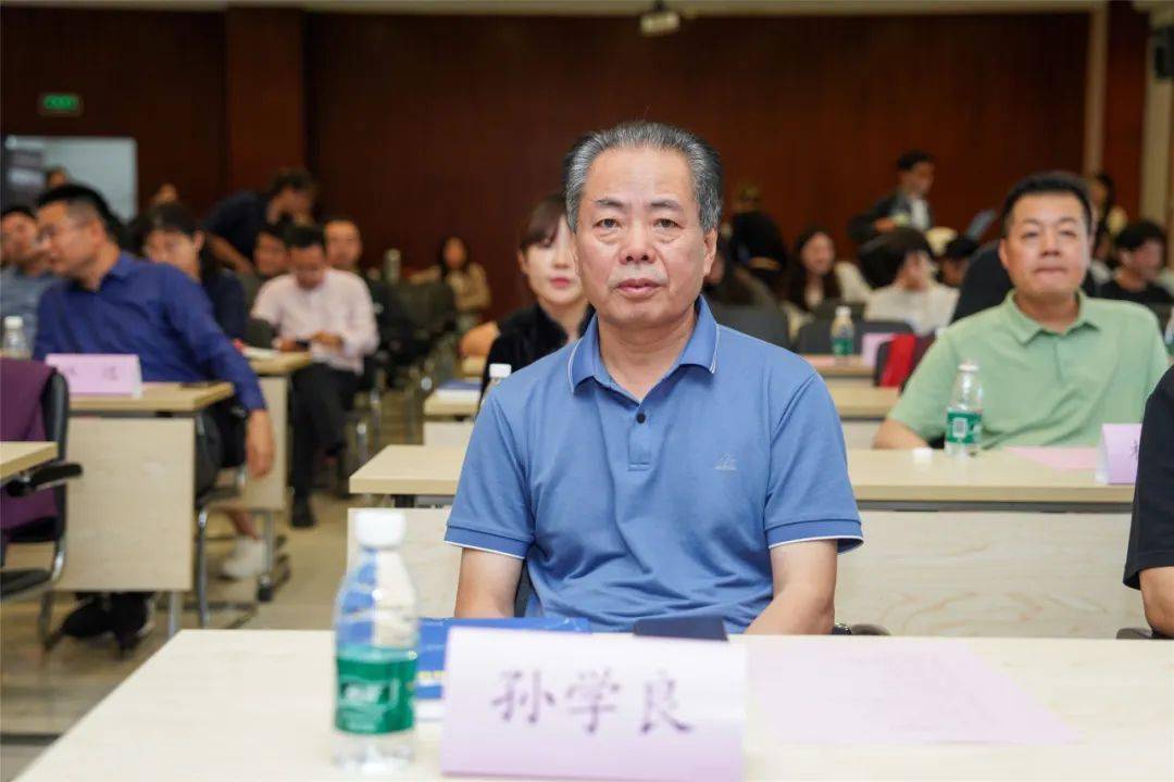 《室内设计师须知的100个知识点》 新书发布会暨设计应用场景创新论坛在南京成功召开(图4)